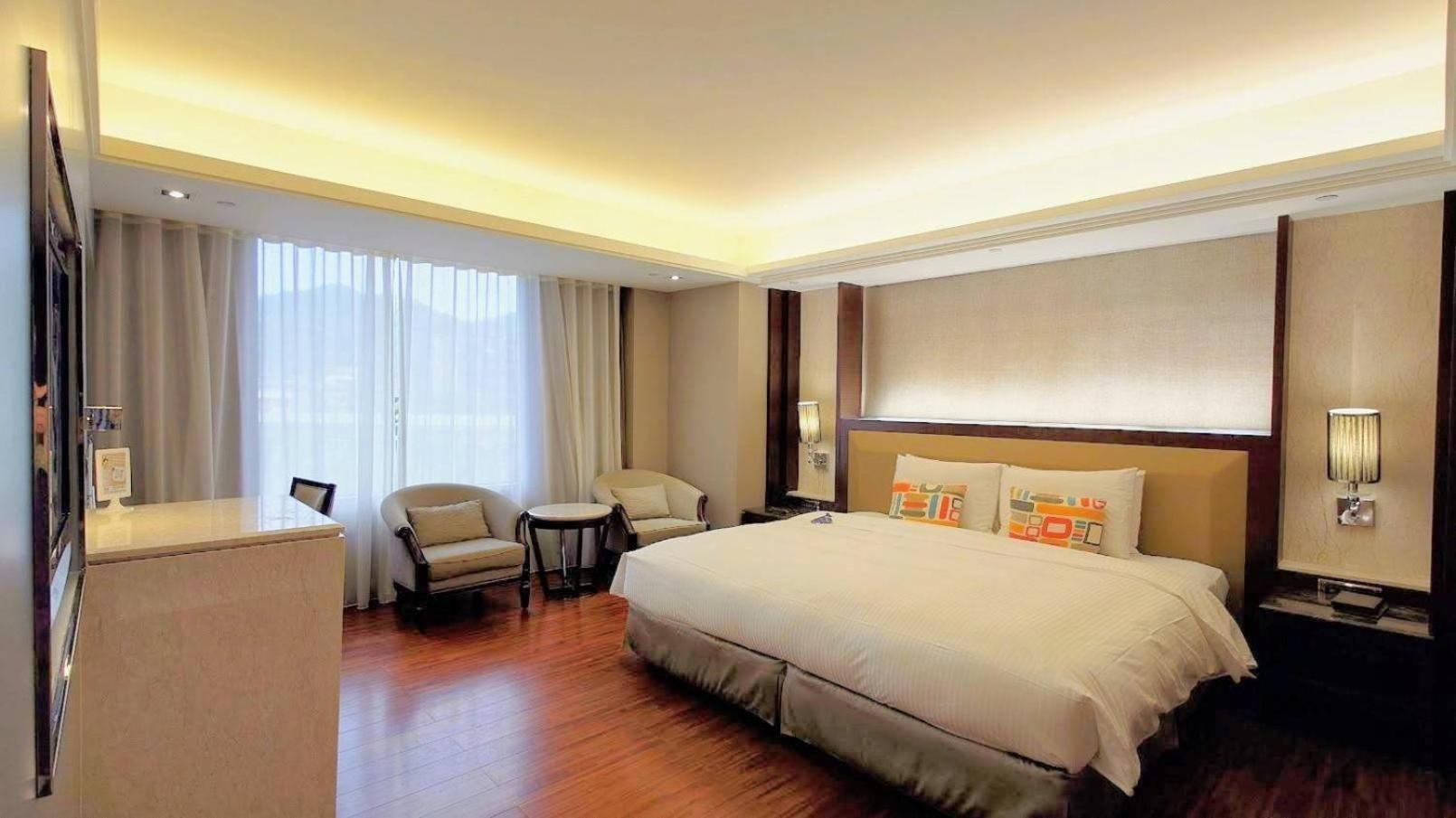 S Aura Hotel Đài Bắc Ngoại thất bức ảnh