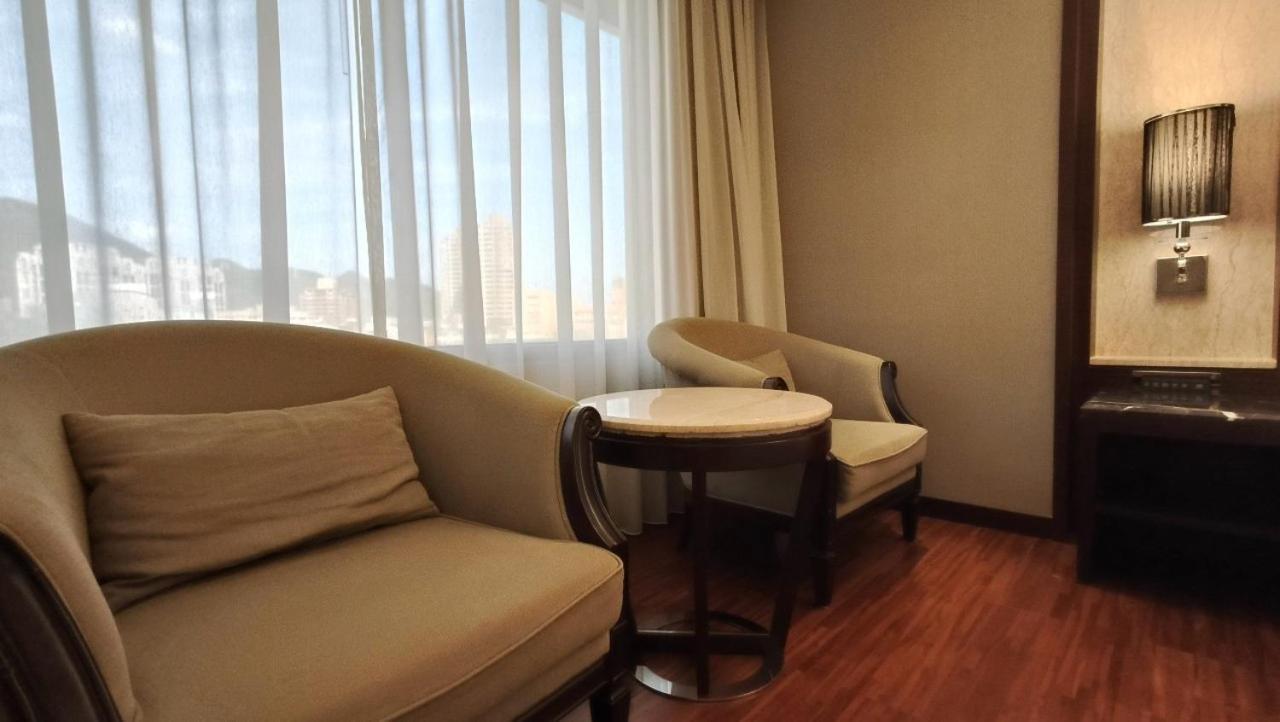 S Aura Hotel Đài Bắc Phòng bức ảnh